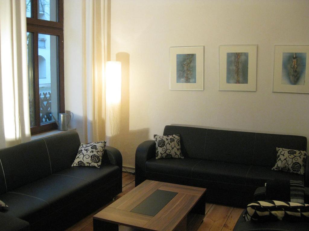 Apartment Ruhige Ferienwohnung - Mitte